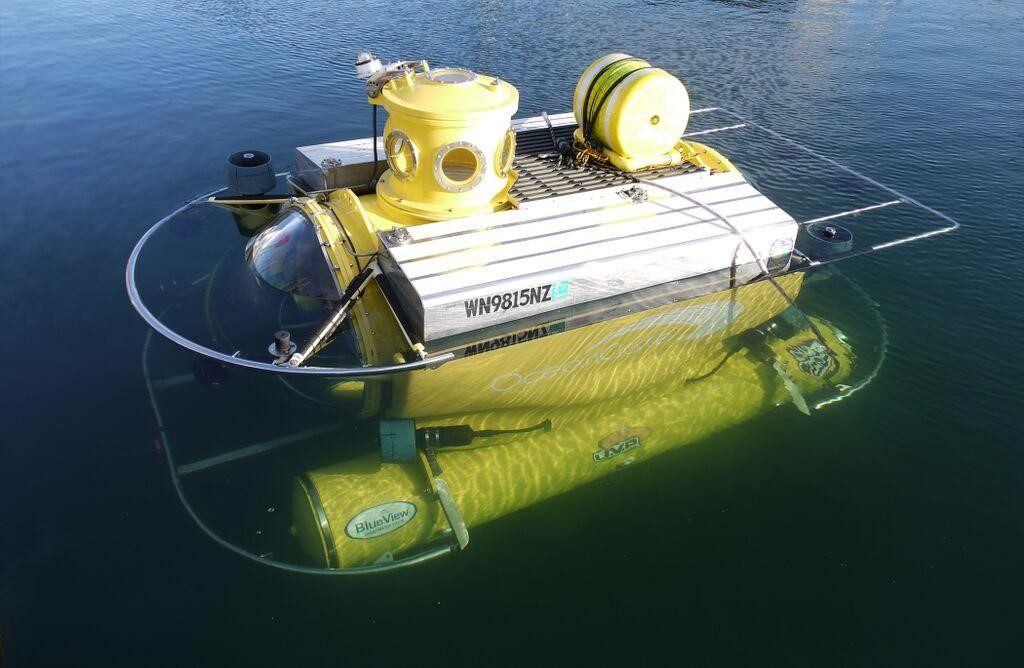 Deep sea submersible