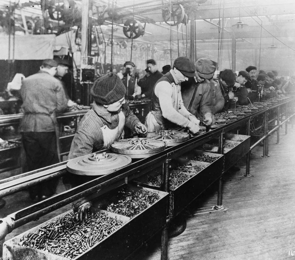 Ford assembly line in 1913