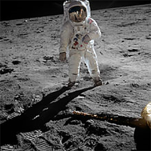 Astronaut Aldrin's picture on the moon