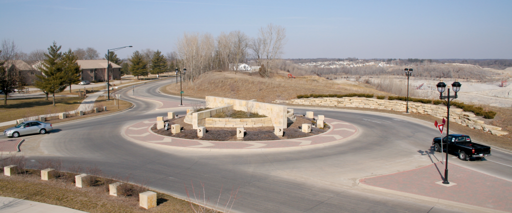 Photograph of a single-lane roundabout